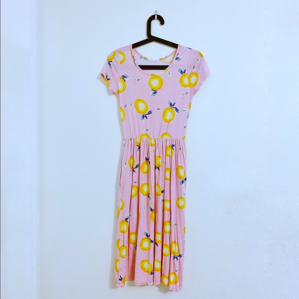 Lemon Print Knee Length Dress - has pockets